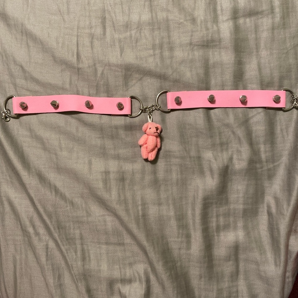 hot topic pink teddy bear spiked choker